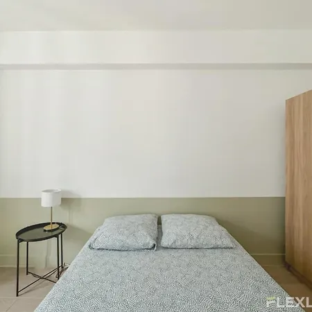 Immeuble Bateliere Париж